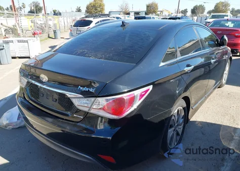 2014 Hyundai Sonata Hybrid Limited z USA, uszkodzony, nr VIN KMHEC4A46EA110585